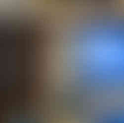 Exemplar glass artwork M/Y Lusine (60m), Heesen Yachts. Curated, commissioned & consulted by Artelier Art Consultancy © Photography by David Churchill