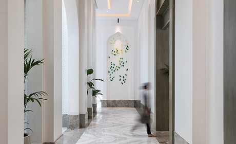 A Fallen Symphony artwork for raffles al areen hotel